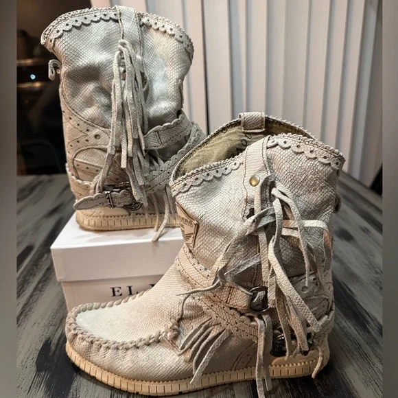 El Vaquero Italy Arya Kalahari Krust Women’s Wedge Moccasin Boots Size 40 - Picture 14 of 16